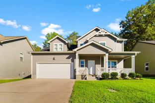 2901 Teakwood Dr - Photo 1 of 1