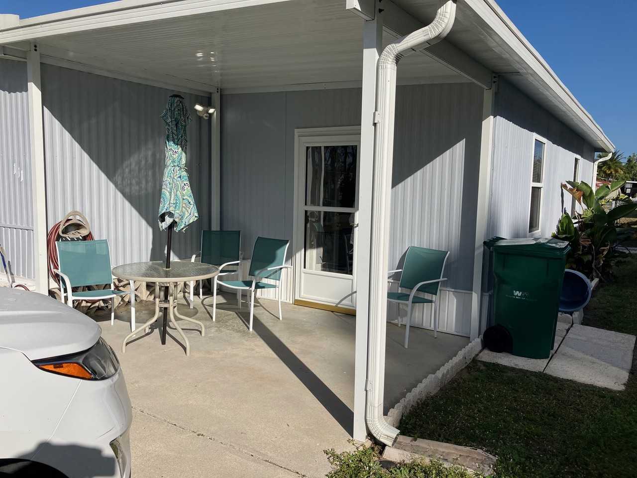 111 Grassy Key Lane - Photo 3 of 17