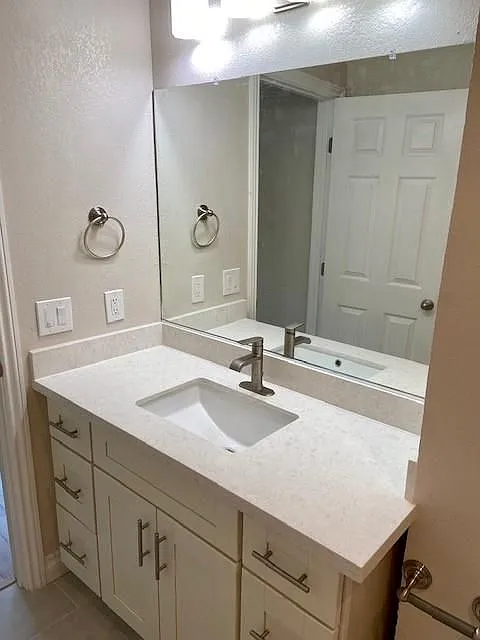 1251 W Mc Kinley Ave #C - Photo 4 of 11