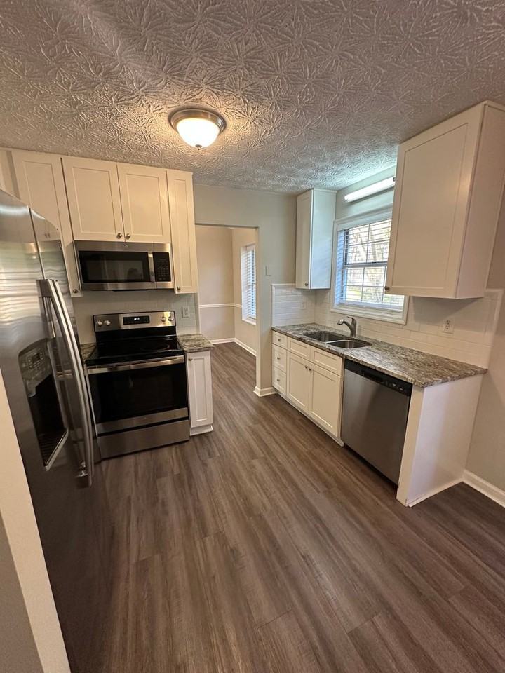 3993 Paloverde Dr Nw - Photo 6 of 25