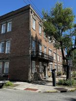 219 Abercorn St #F2 - Photo 1 of 1