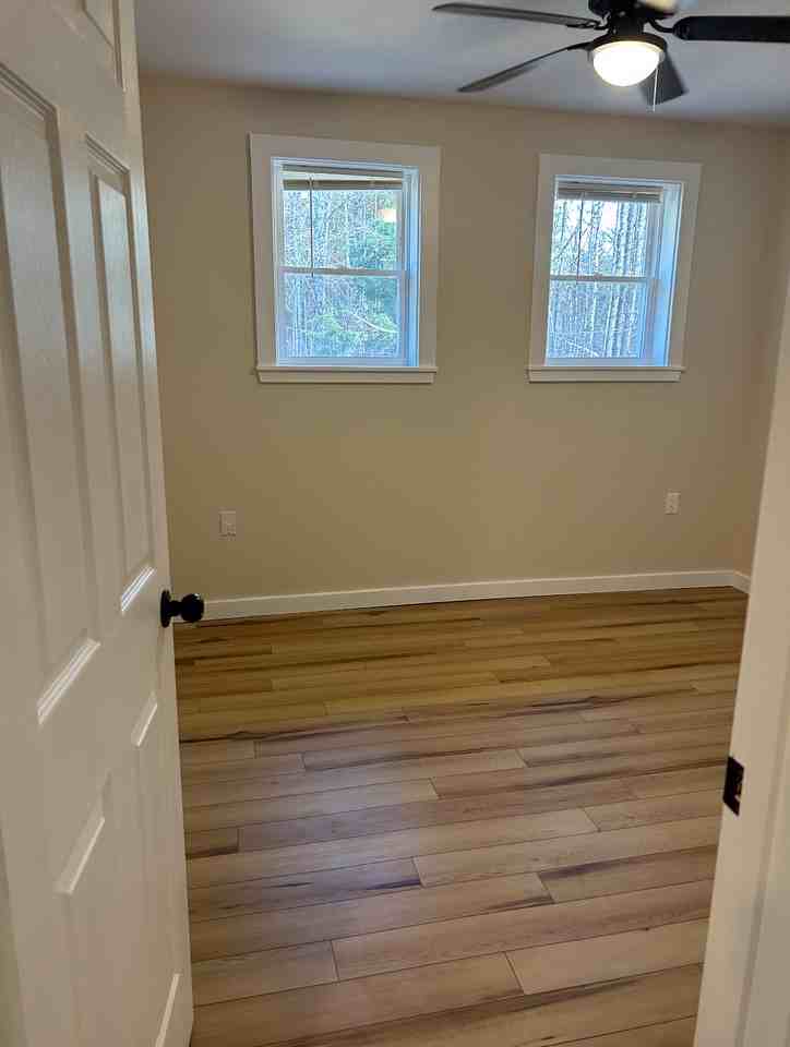 6 Conkey Rd - Photo 3 of 5