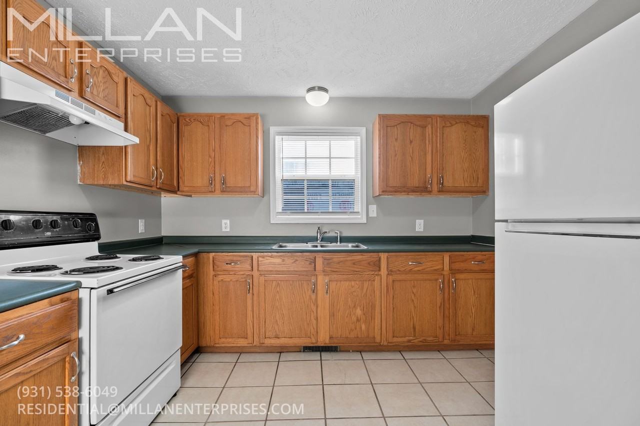 101 Stacker Dr - Photo 3 of 12