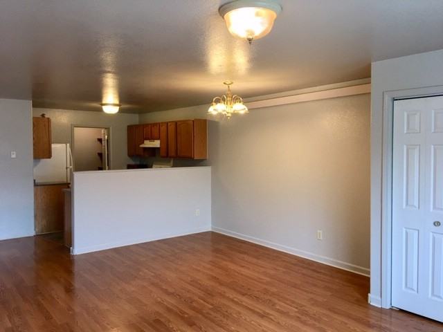 811 Mallow St #7 - Photo 4 of 16