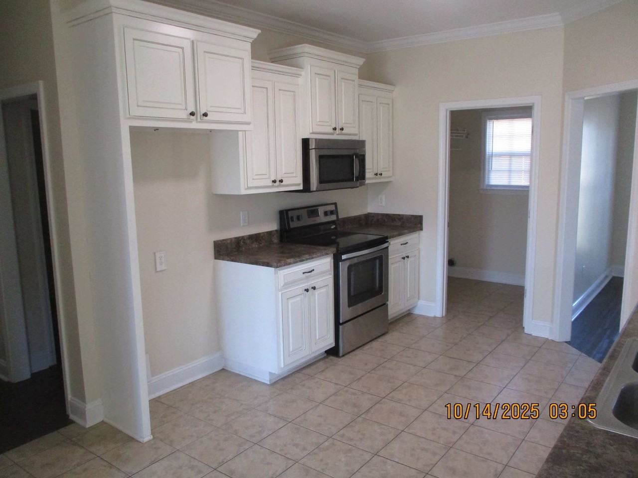 634 Winifred Rd - Photo 5 of 14