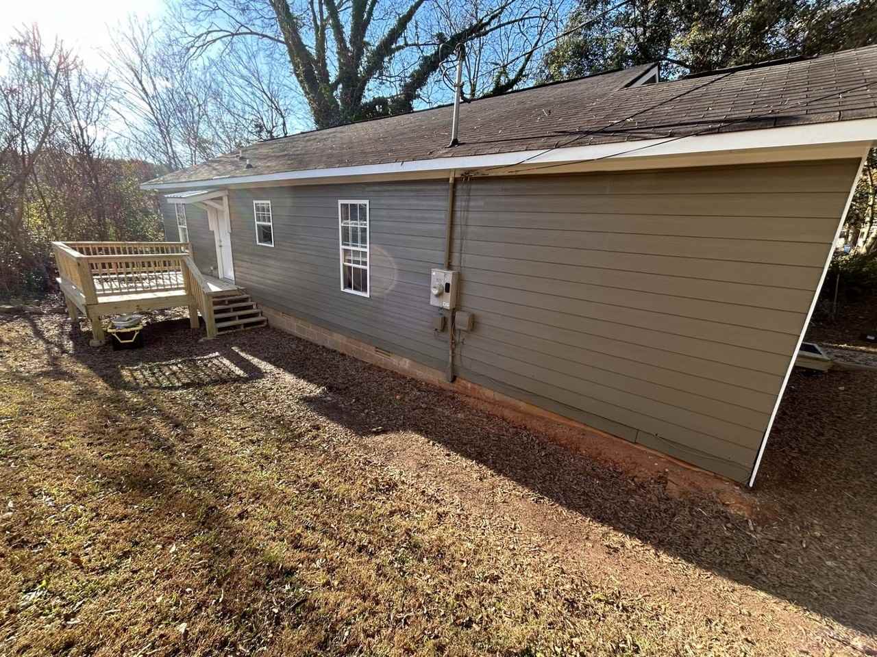 233 Madison Hts - Photo 3 of 11