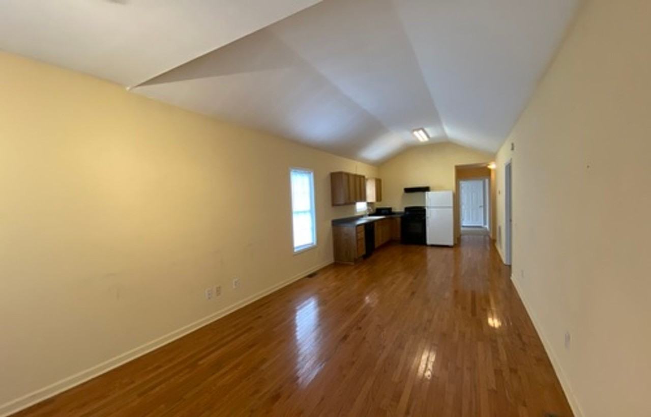 233 Madison Hts - Photo 5 of 11