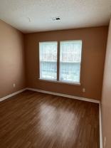 1621 Oakdale Green Dr - Photo 1 of 1
