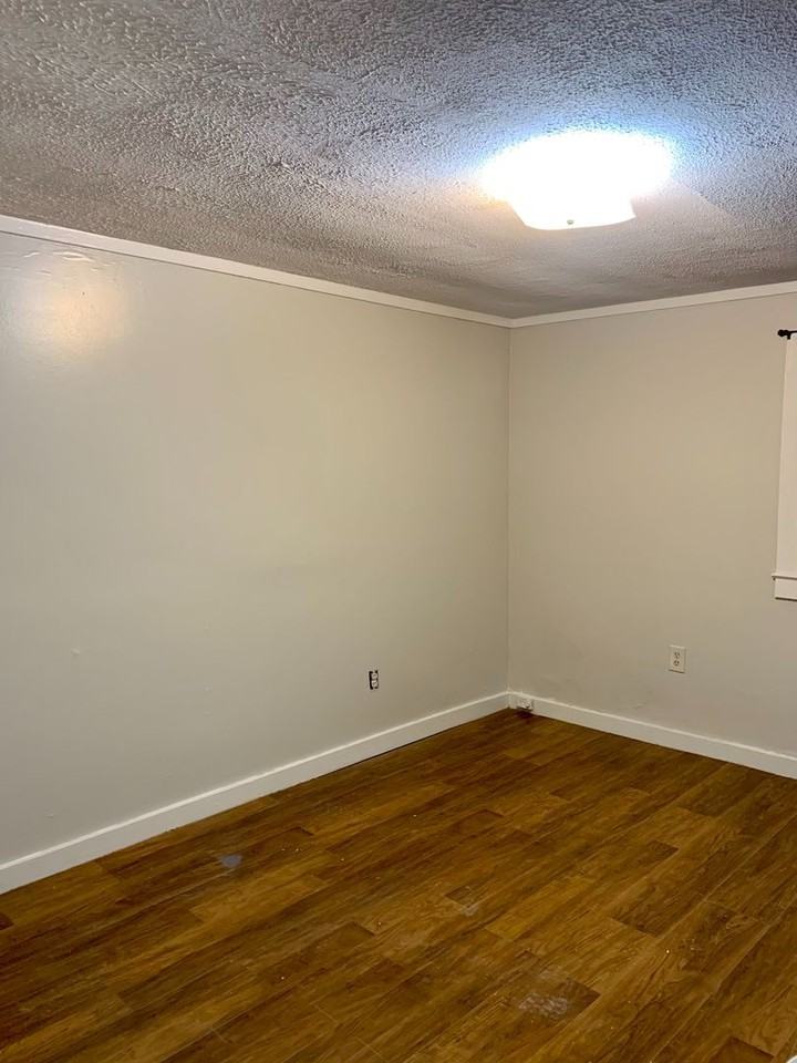 308 N 14th St #A - Photo 6 of 17