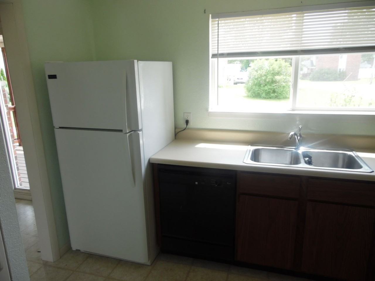 9803A Oscoda Street - Photo 3 of 13