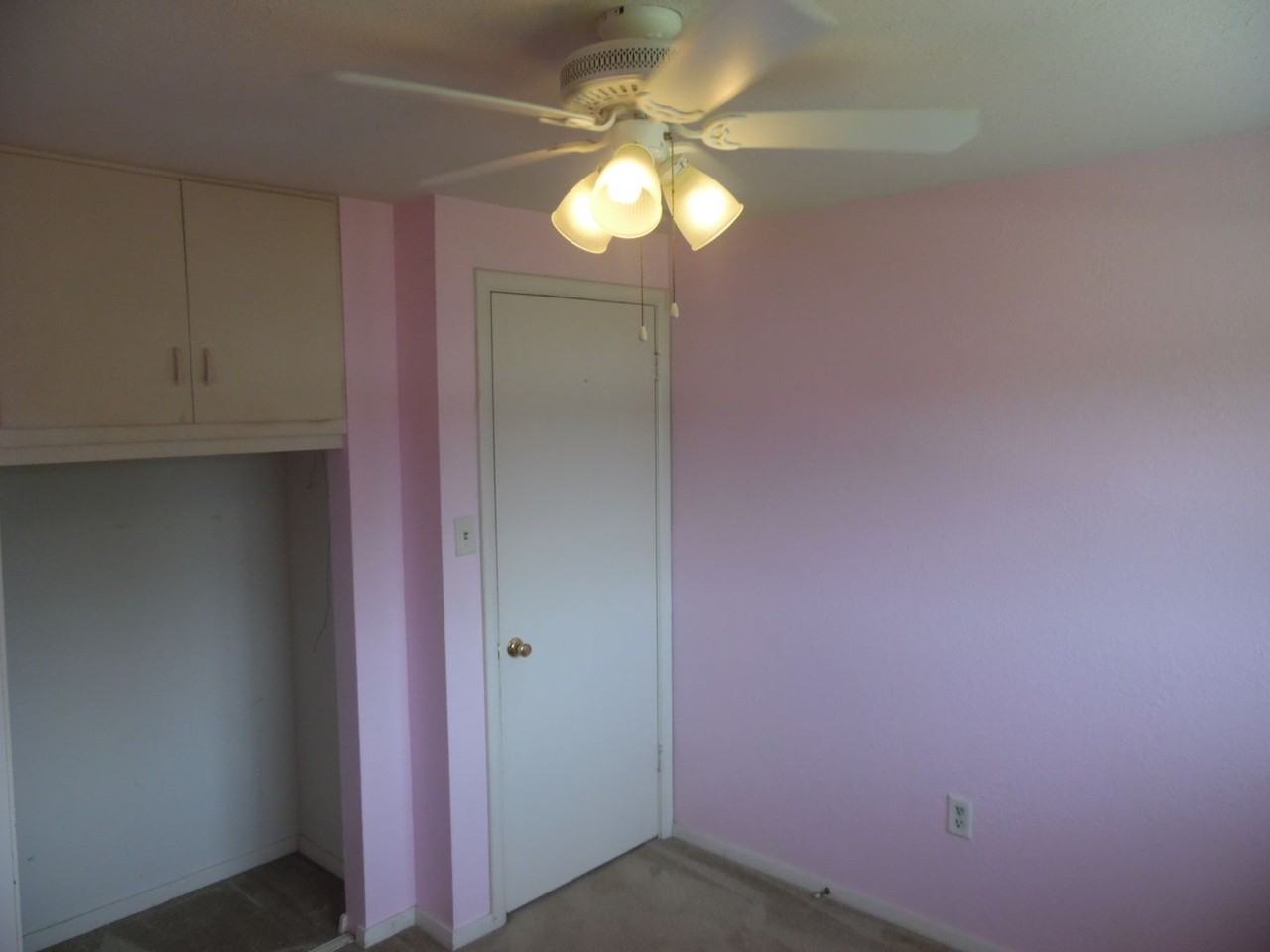 9803A Oscoda Street - Photo 5 of 13