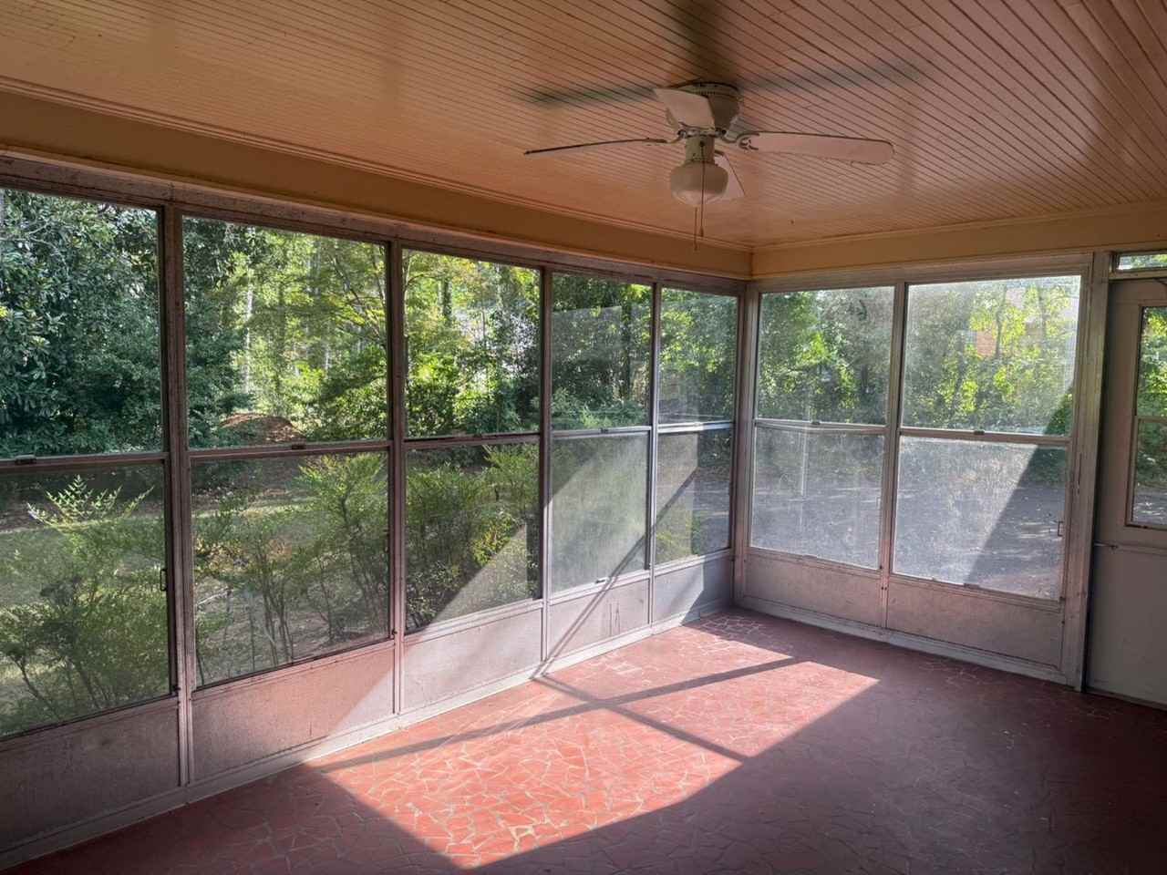 102 Ridge Dr - Photo 5 of 12