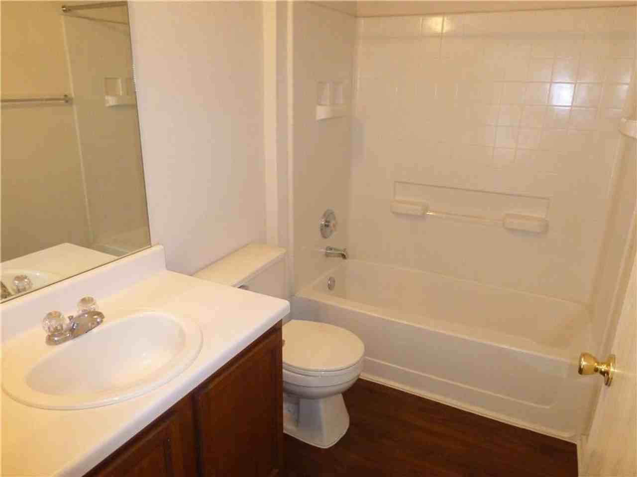 413 Quarter Avenue - Photo 7 of 15