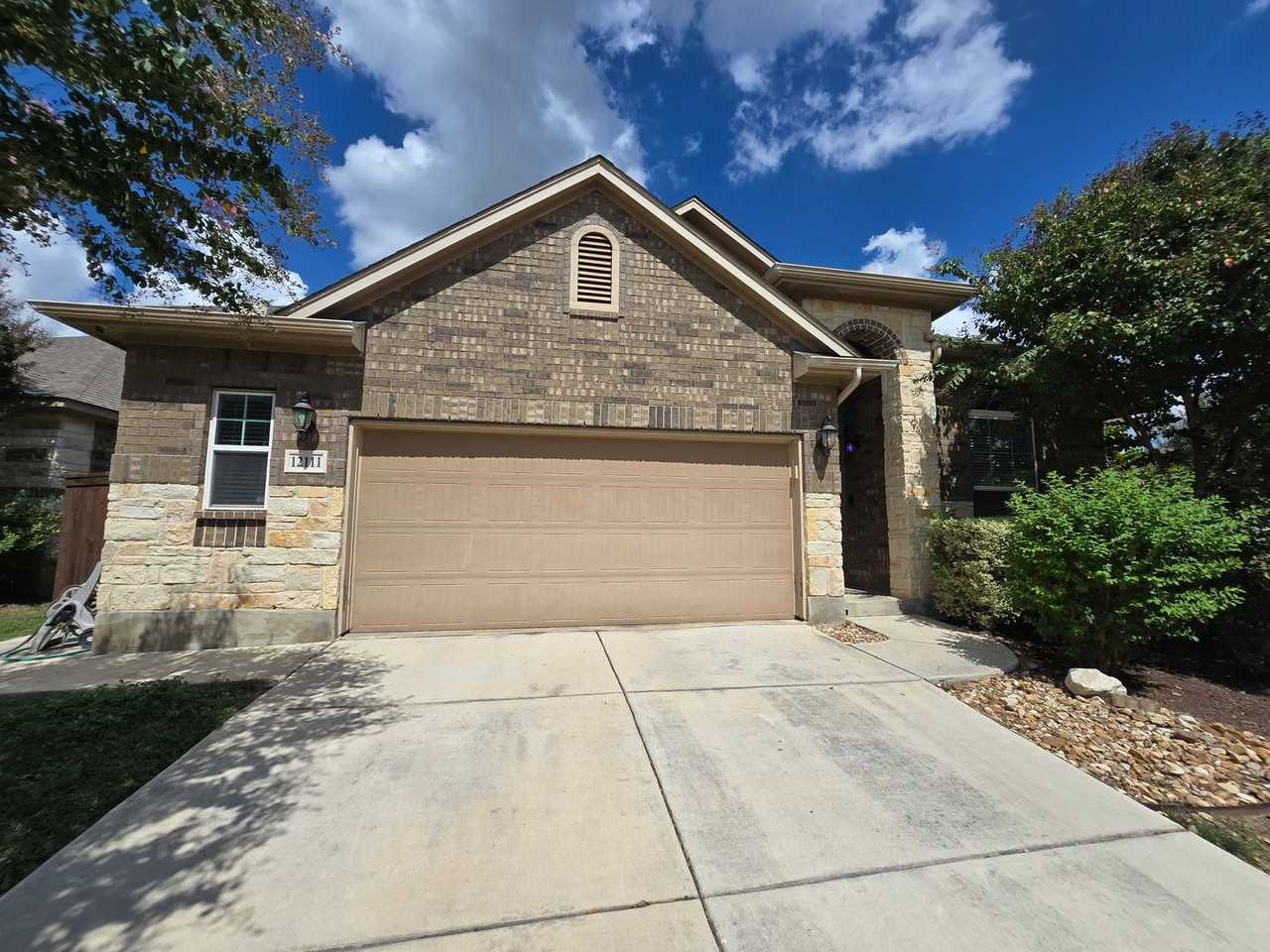 12111 Coxs Aly - Photo 2 of 50