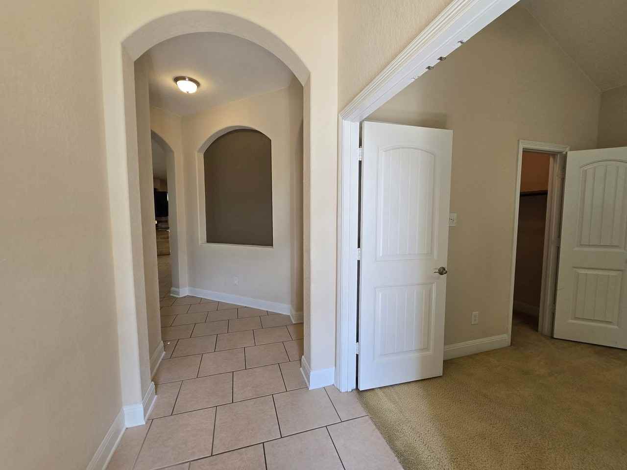 12111 Coxs Aly - Photo 3 of 50