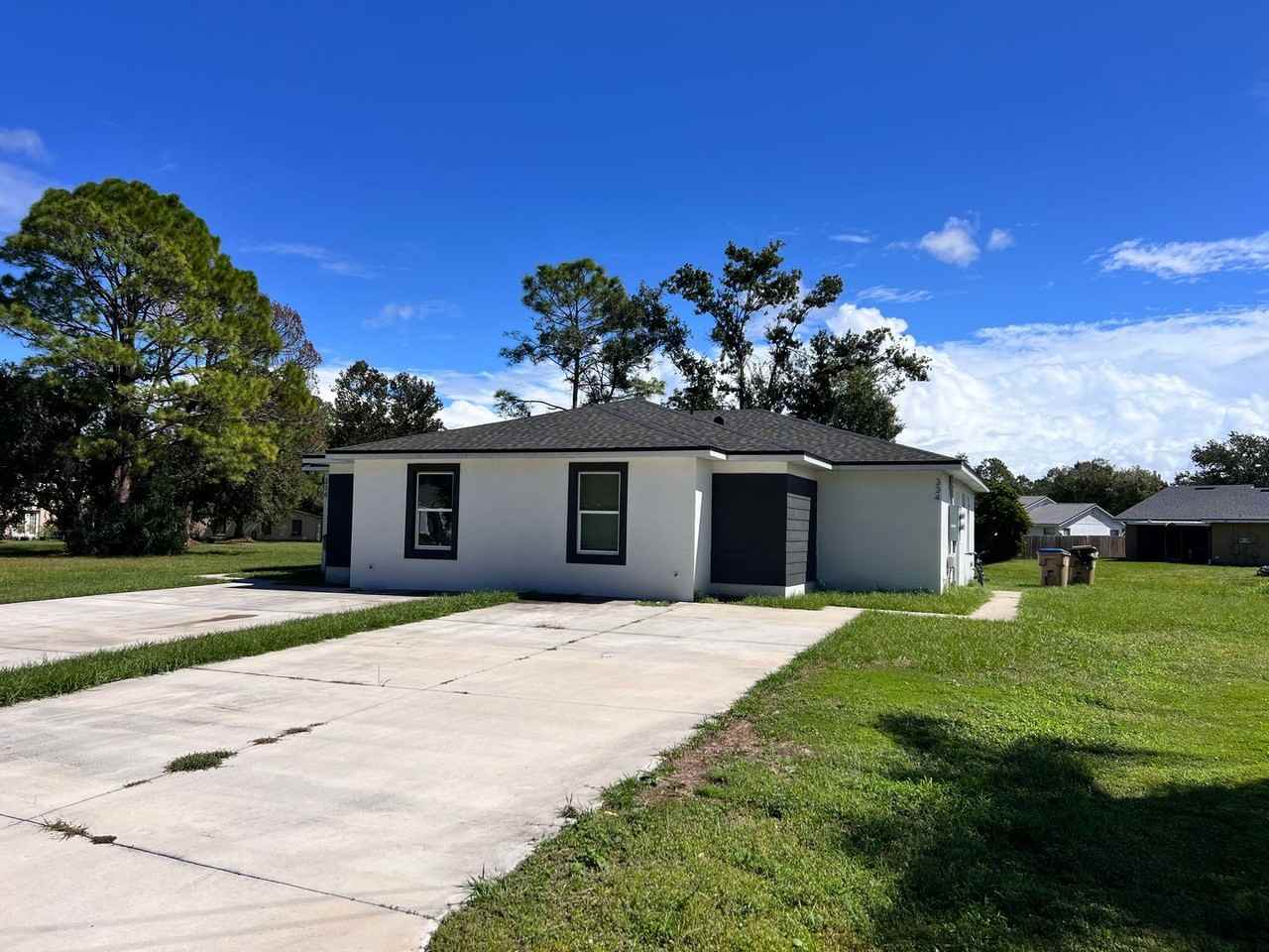 334 Sherborne Lane - Photo 2 of 12