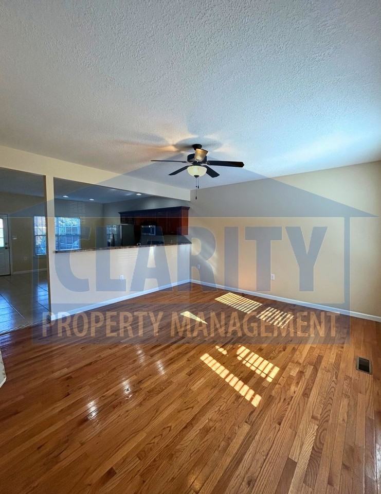 1725 Northeast New Castle Drive - Photo 6 of 22