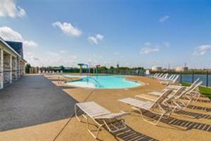 featured image of 1124 Basswood Ln