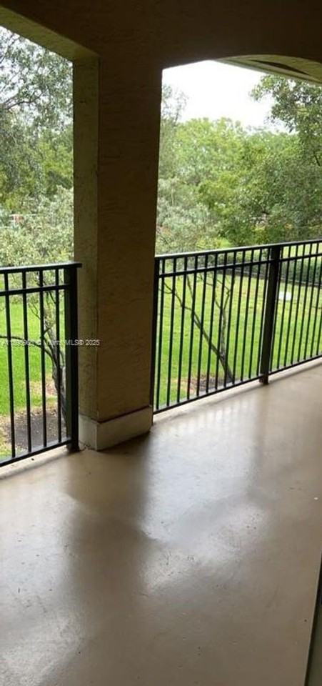 230 Sw 117th Ter - Photo 7 of 10