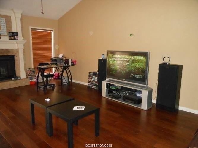 2503 Sumter Dr - Photo 5 of 15