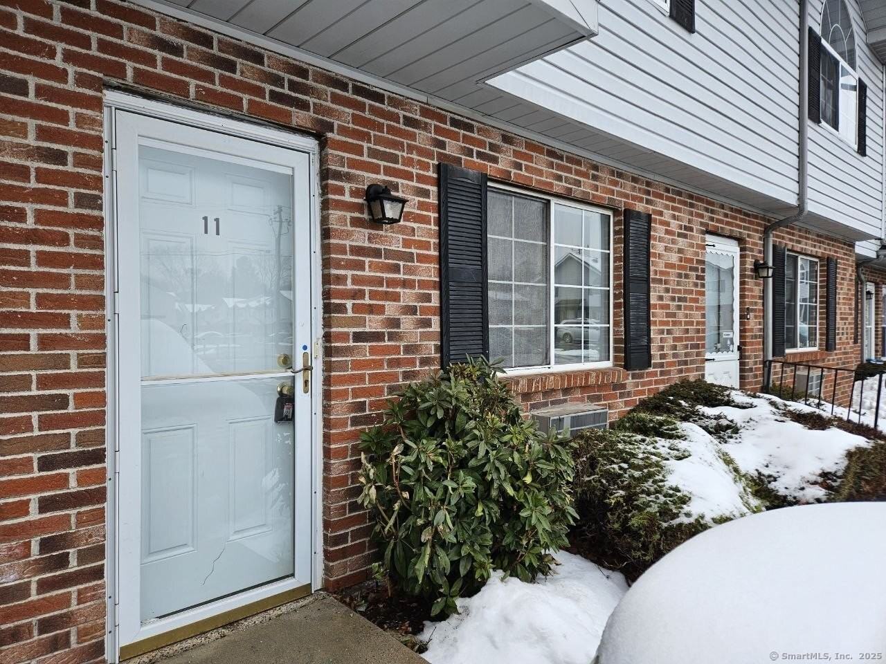 975 Meriden Rd #11 - Photo 2 of 27