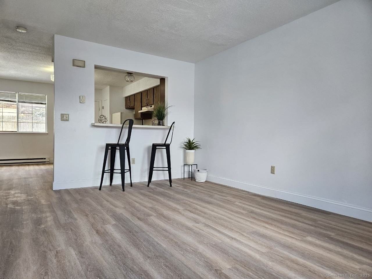 975 Meriden Rd #11 - Photo 5 of 27