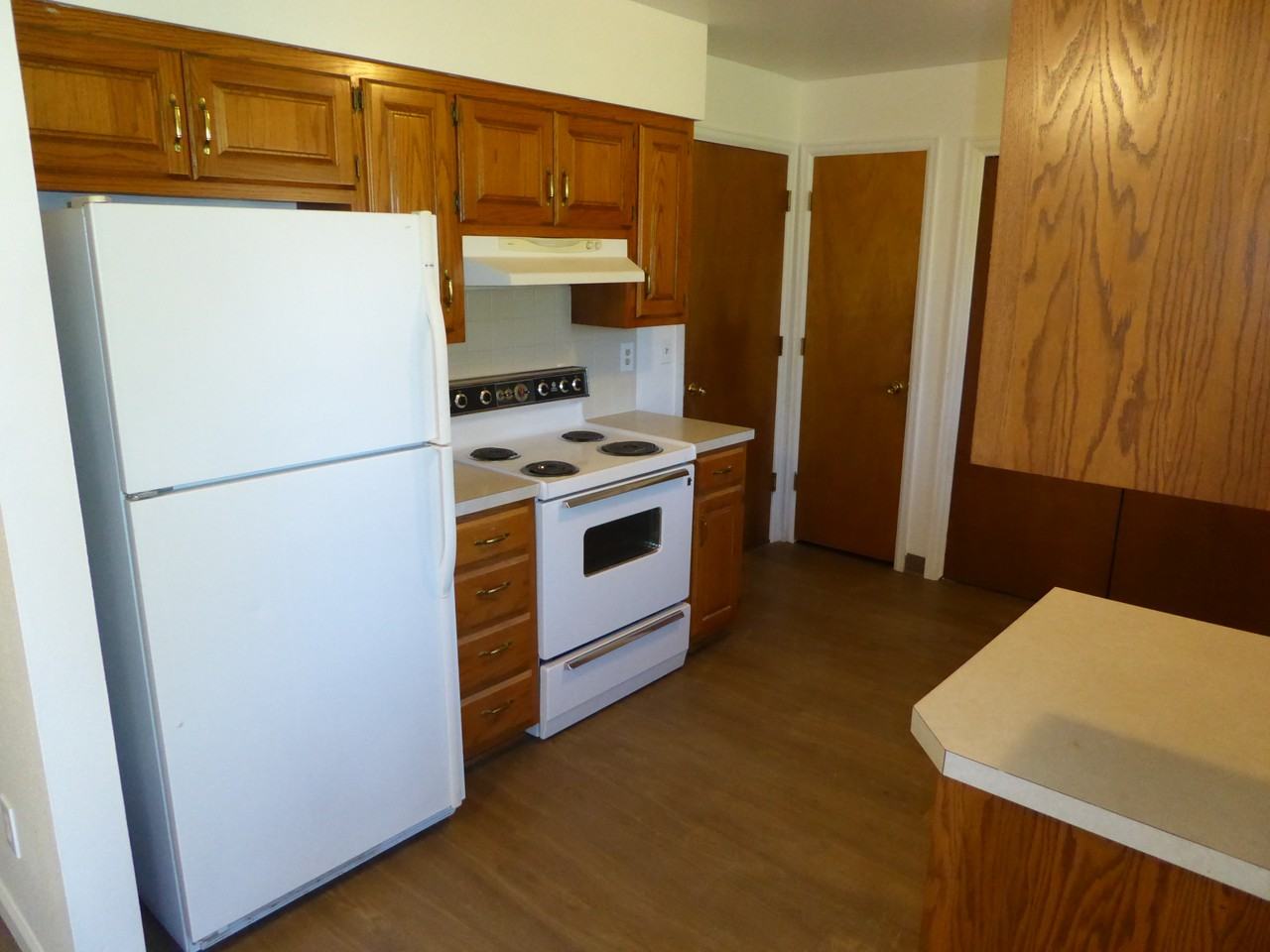 808 Horizon Avenue - Photo 5 of 13