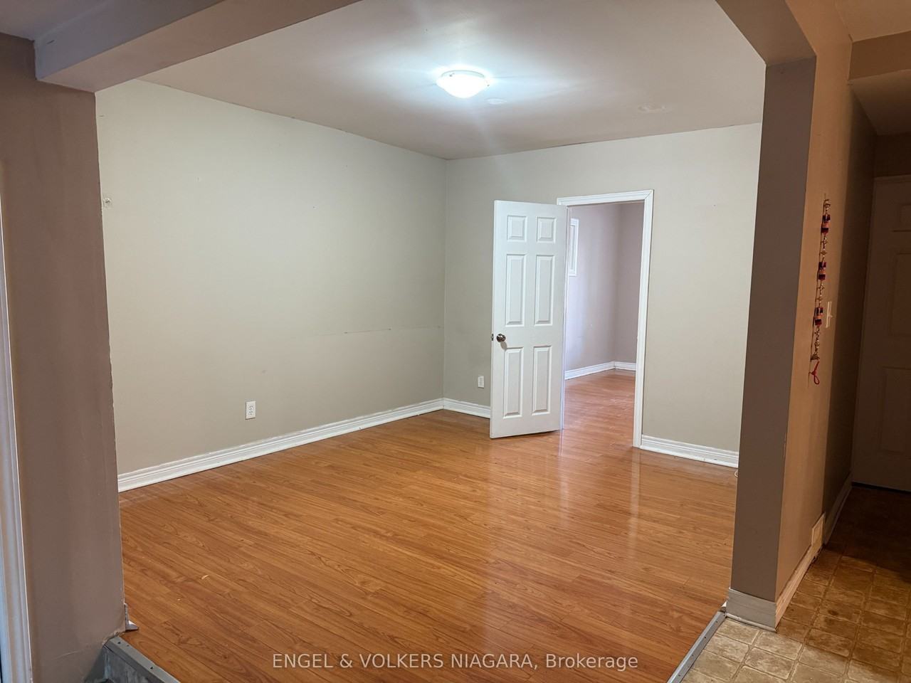 5006 Willmott St Main Fl - Photo 7 of 10