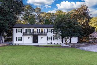 200 W Paces Ferry Rd Nw - Photo 1 of 1
