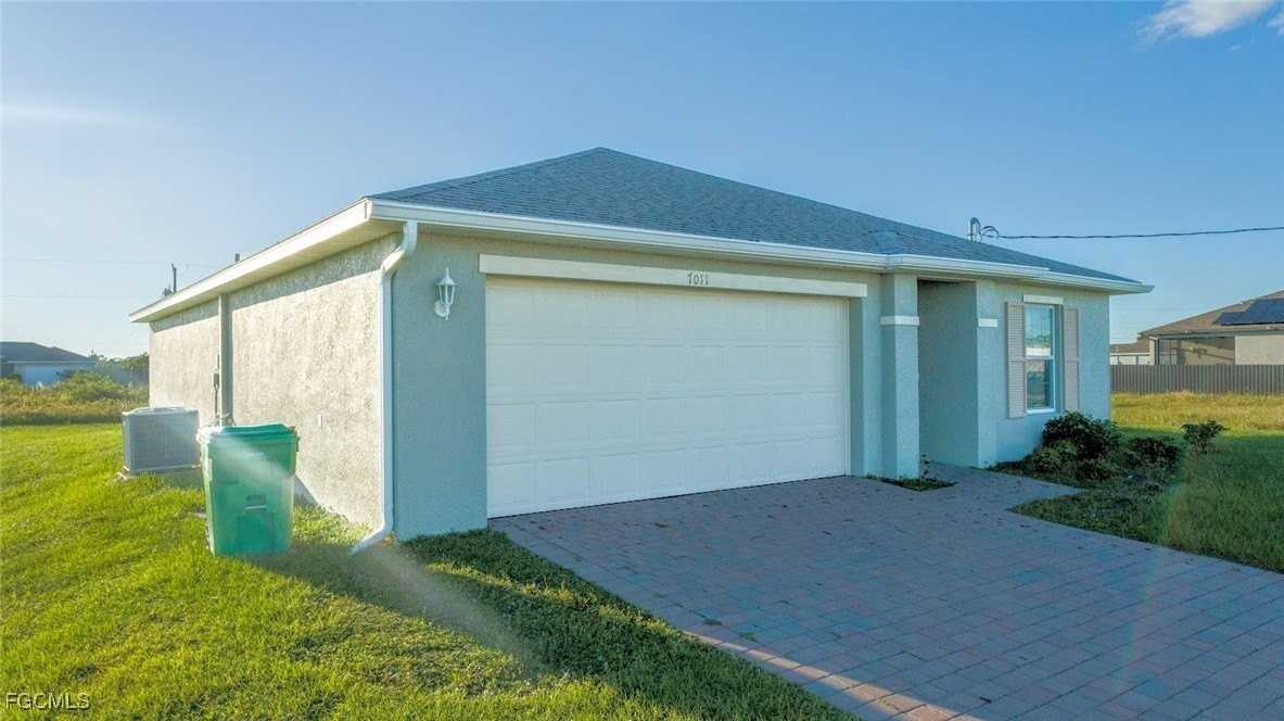 7011 Waldo Circle - Photo 2 of 18