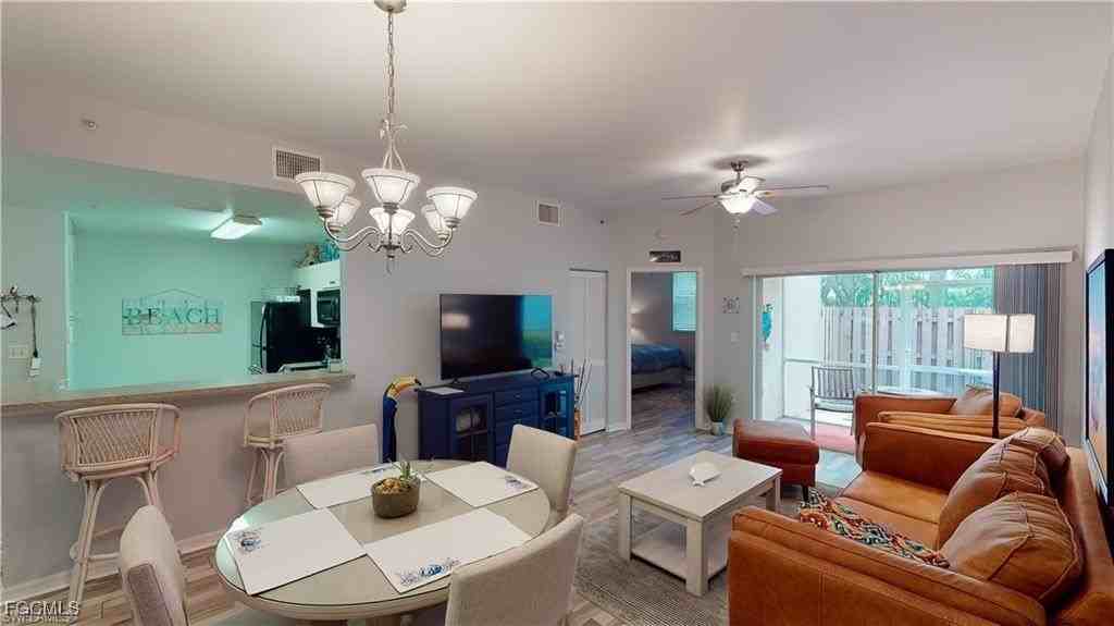 15433 Bellamar Cir Apt 1016 #1016 - Photo 2 of 23