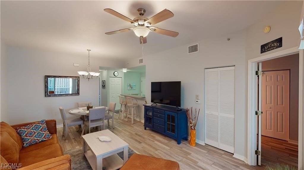 15433 Bellamar Cir Apt 1016 #1016 - Photo 3 of 23