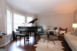 featured image of 3571 Sunderland Cir Ne