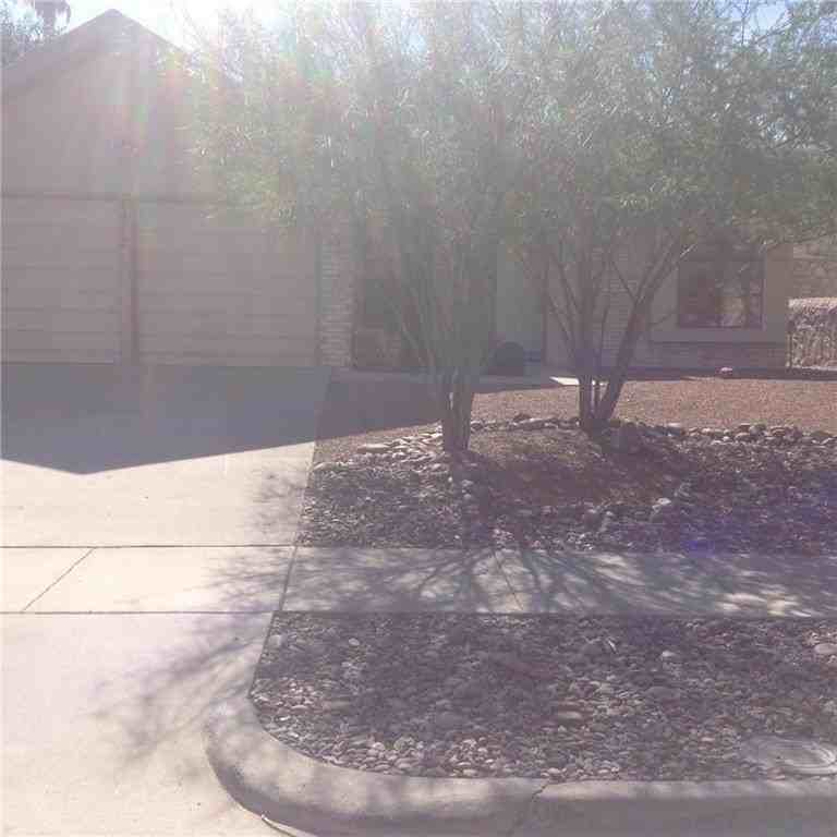 7532 Le Conte Dr - Photo 2 of 27