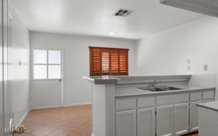 832 Wake Forest Ln - Photo 5 of 11