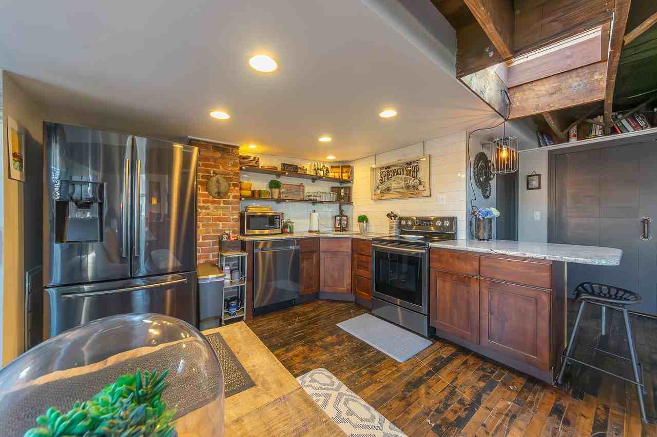 104 W Main St Ste 300 #300 - Photo 4 of 36