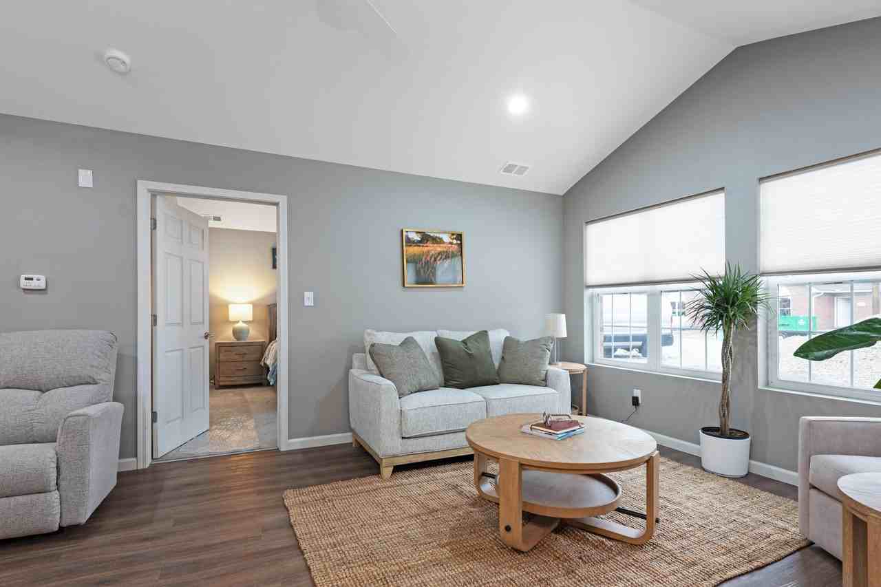 11070 Brookwood - Photo 2 of 15