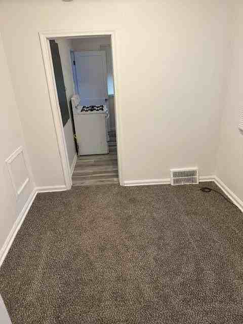 19222 Riopelle St - Photo 5 of 14