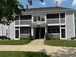 featured image of 4107 Inverness St