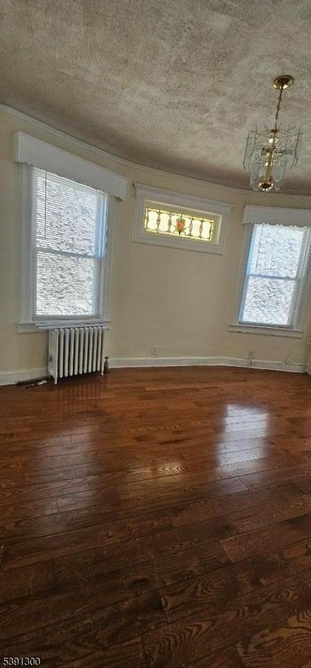 212 Wilkinson Ave - Photo 2 of 9