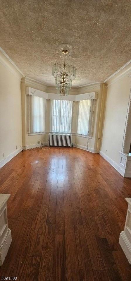 212 Wilkinson Ave - Photo 4 of 9