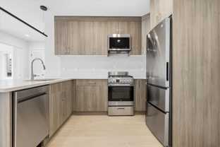 303 Madison St #406 - Photo 1 of 1