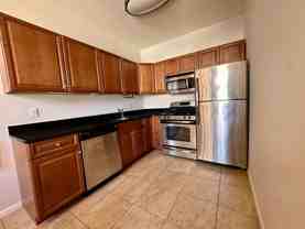 301 Palisade Ave #1C - Photo 1 of 1