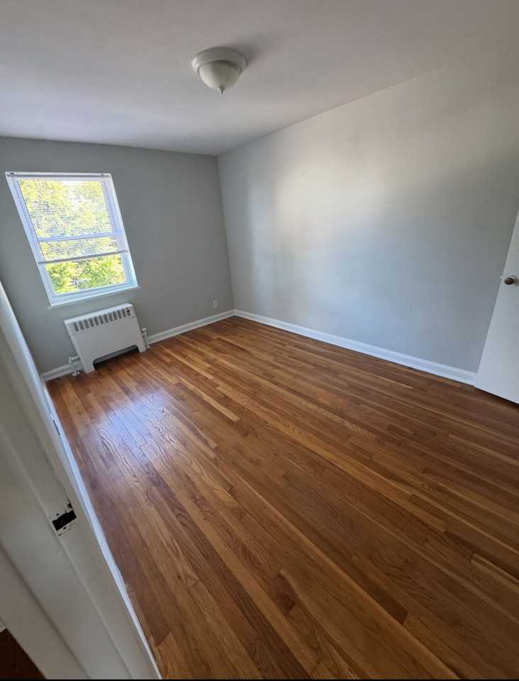 297 Terrace Ave #1 - Photo 2 of 4