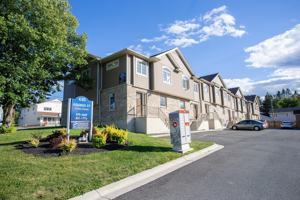 featured image of 620 Squires St #09