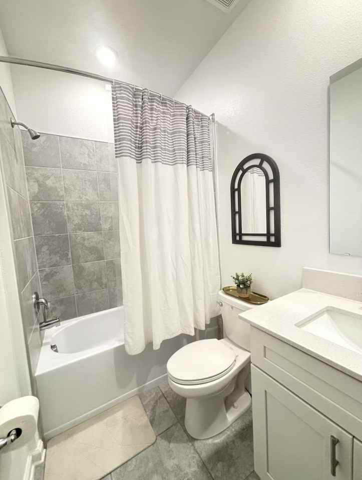 Foreman Rd - Photo 7 of 15