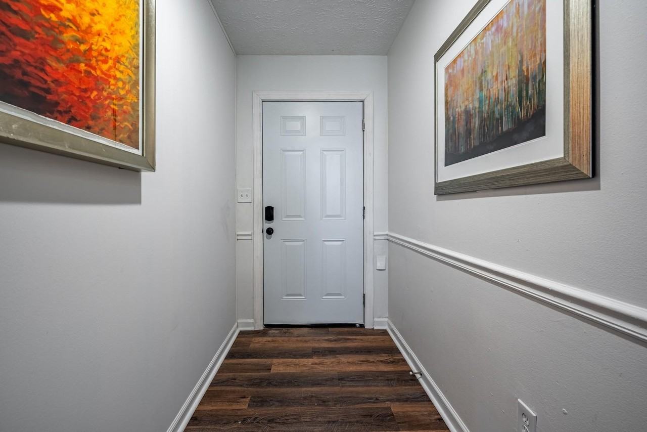 Wesley Way Nw - Photo 2 of 7