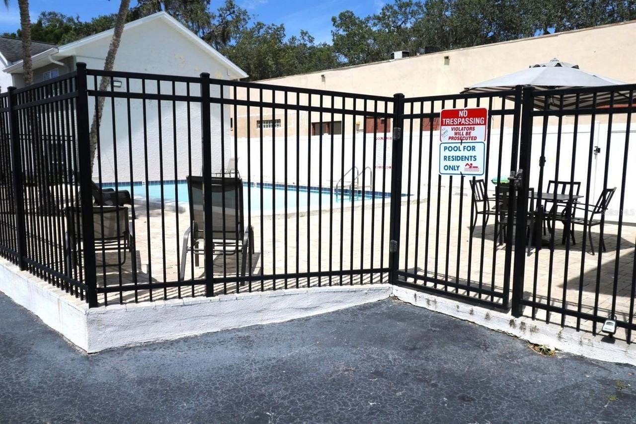 5712 Townhouse Dr - Photo 6 of 34