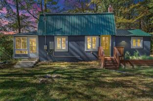 24 Old Westbrookville Rd - Photo 1 of 1