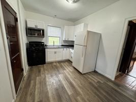 featured image of 341 Belmont St #1